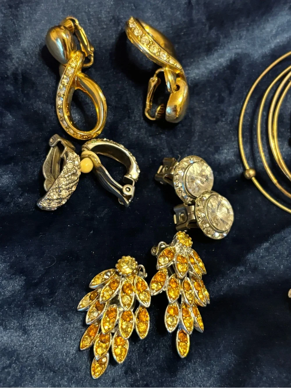 Vintage Cstm LotJewelry Earrings Clip On Pierced Rhinestone 2 Pendants Gold Tone